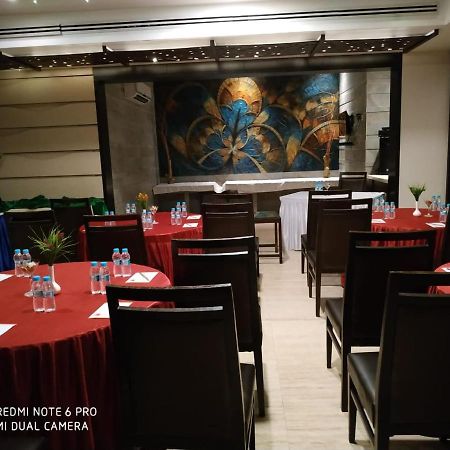 Tarawade Clarks Inn פונה מראה חיצוני תמונה