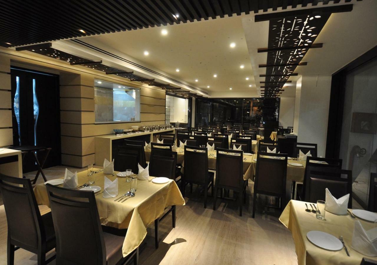 Tarawade Clarks Inn פונה מראה חיצוני תמונה